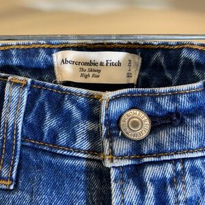 Abercrombie jeans *NEW*